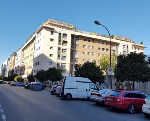 Exterior view of Flat for sale in  Sevilla Capital  with Air Conditioner and Swimming Pool