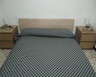 Bedroom of Flat to rent in  Sevilla Capital  with Air Conditioner