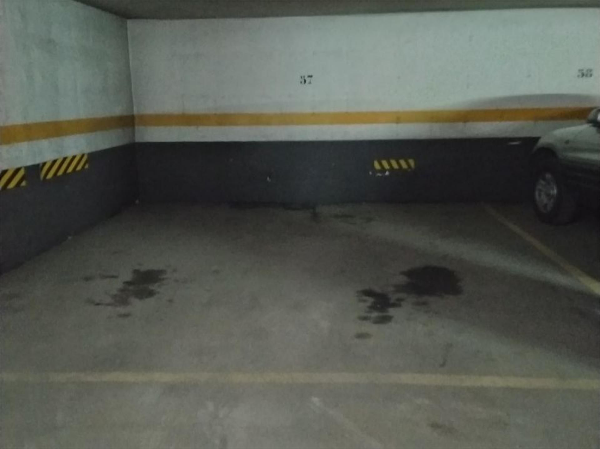 Parking of Garage for sale in  Madrid Capital