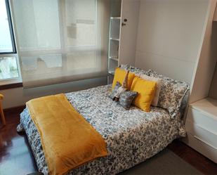 Bedroom of Study to rent in Vigo 