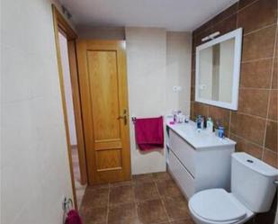 Bathroom of Flat to rent in Illescas  with Terrace