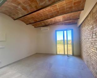 Schlafzimmer von Einfamilien-Reihenhaus miete in Bellcaire d'Empordà mit Klimaanlage, Terrasse und Balkon