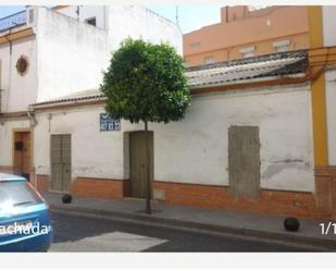 Vista exterior de Casa o xalet en venda en San Juan de Aznalfarache