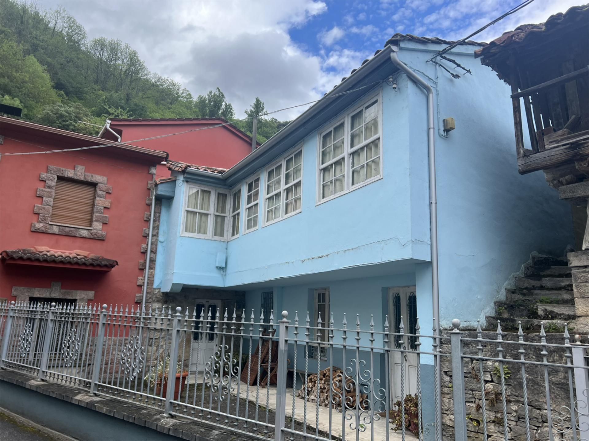 Exterior view of Single-family semi-detached for sale in Proaza  with Terrace
