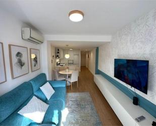 Living room of Flat for sale in Vélez de Benaudalla  with Air Conditioner, Terrace and Swimming Pool