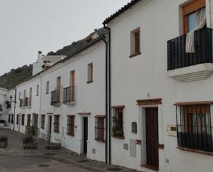 Vista exterior de Pis de lloguer en Benaocaz amb Balcó