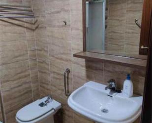 Bathroom of Flat to rent in Pozoblanco  with Terrace