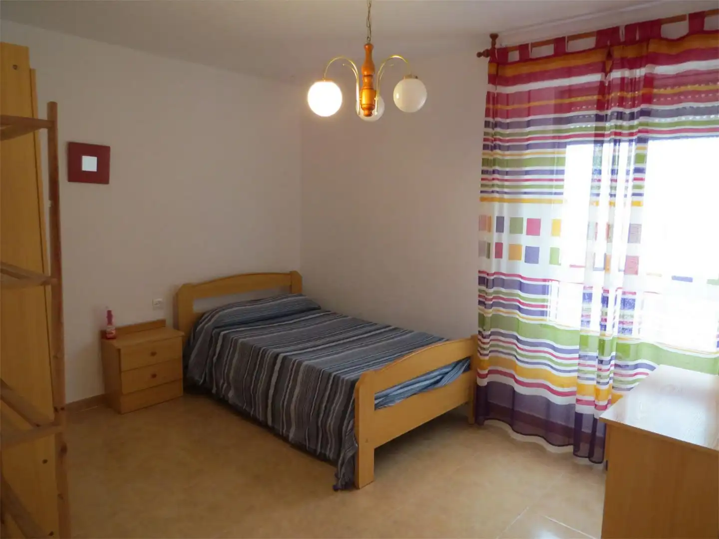 Wohnung zur Miete in Calle Pío Baroja, 13, Nueva Andalucía Schlafzimmer von Wohnung zur Miete in Almería mit Terrasse und Möbliert