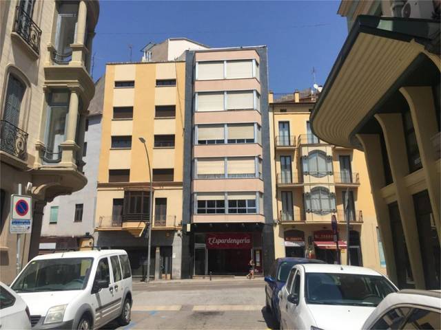 Local comercial en Alquiler en Muralla de Sant Domènec, 6 en Centre - Passeig i Rodalies