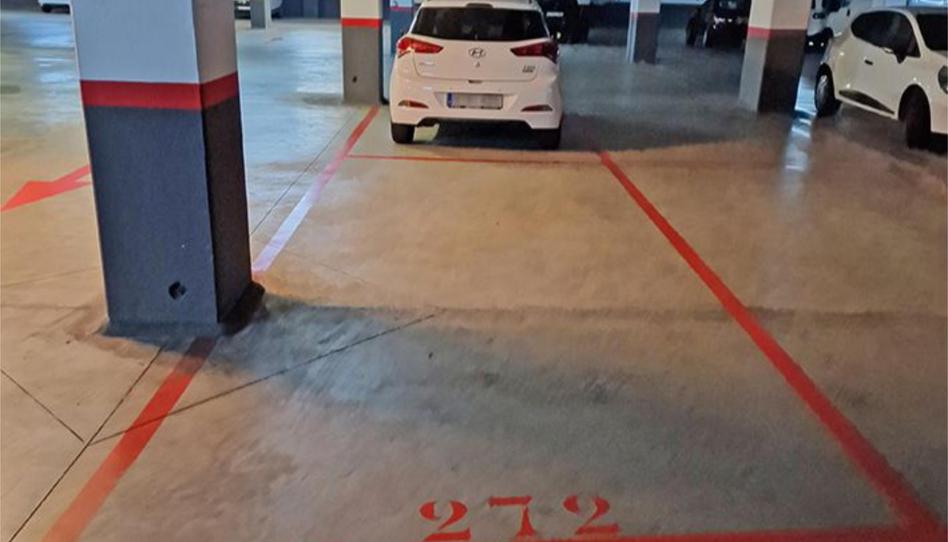 Foto 1 de Garatge de lloguer a Carrer de la Mora, 27, Port, Barcelona