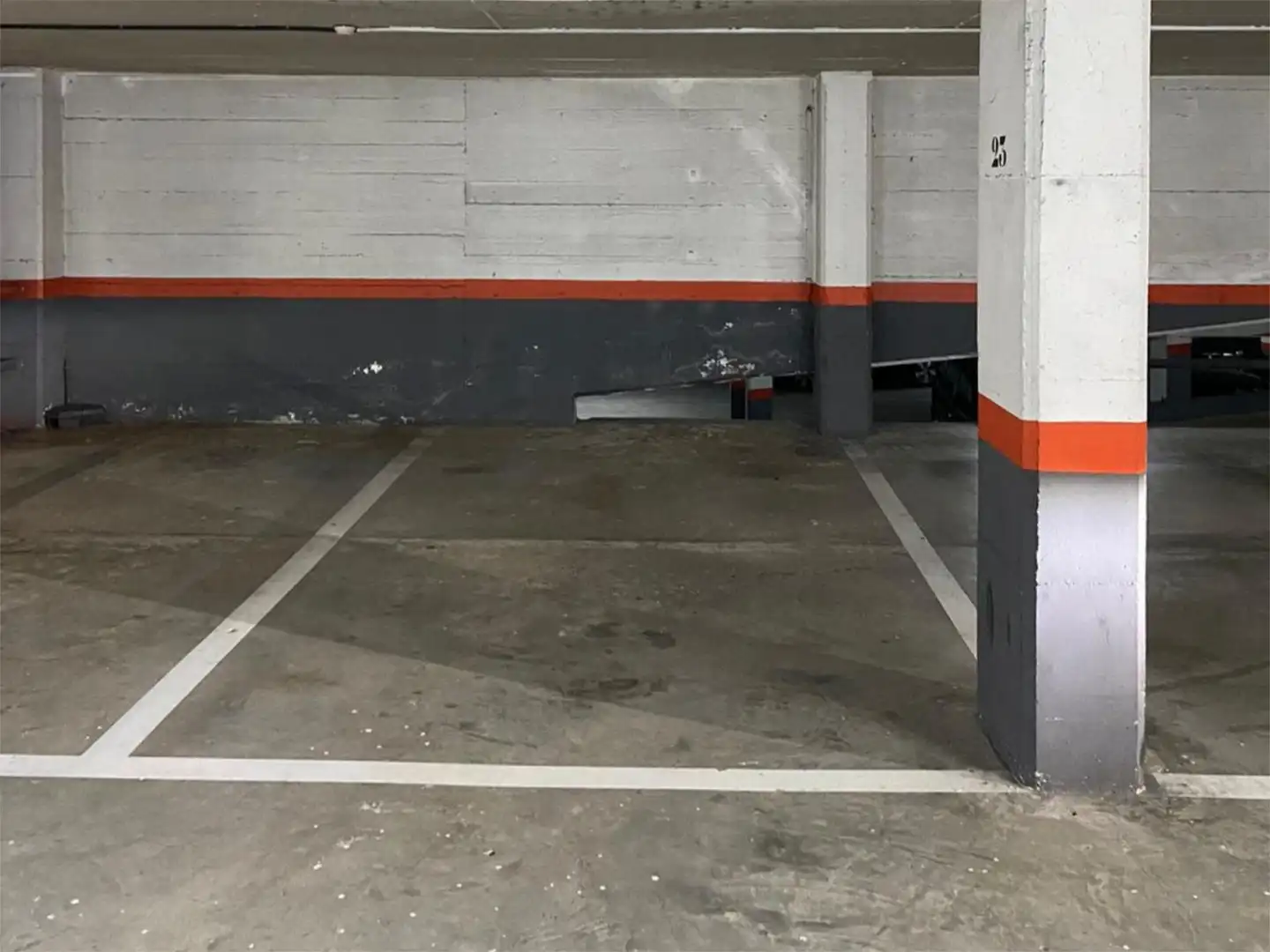 Garage for rent in Marinos de los Plaza, 9, Amara Parking of Garage for rent in Donostia - San Sebastián