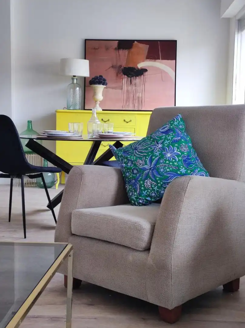 Sala de estar de Piso de alquiler en Carreño con Calefacción, Parquet y Amueblado