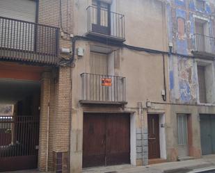 Vista exterior de Casa o xalet en venda en Cintruénigo amb Terrassa i Balcó