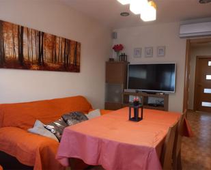 Living room of Flat to rent in Churriana de la Vega  with Air Conditioner