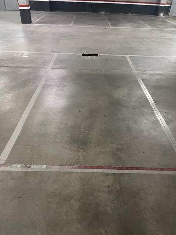 Garaje en Alquiler en Carrer de Sant Ferran, 26 en Almeda - El Corte Inglés