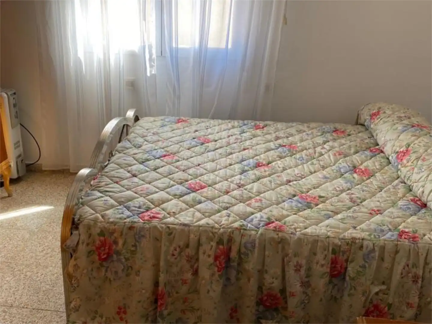 Habitación de Piso en venta en Quesada con Aire acondicionado, Jardín privado y Amueblado