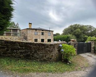 Vista exterior de Casa o xalet en venda en Viveiro amb Terrassa i Balcó