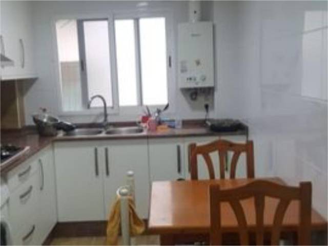 Piso en Alquiler en Carrer de Sarrión, 12 en Tormos