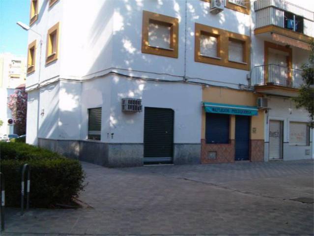 Local comercial en Venta en Calle Fedra, 9 en El Torrejón - El Cerezo