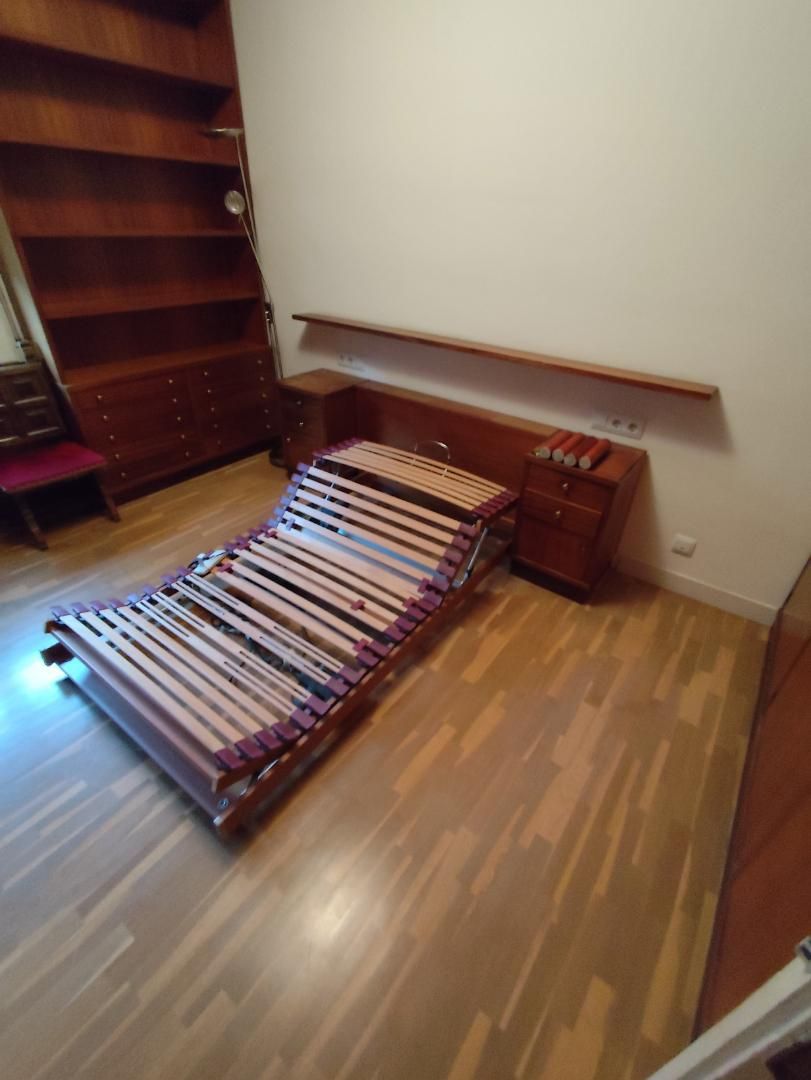 Dormitori de Pis per a compartir en  Barcelona Capital amb Aire condicionat, Calefacció i Parquet