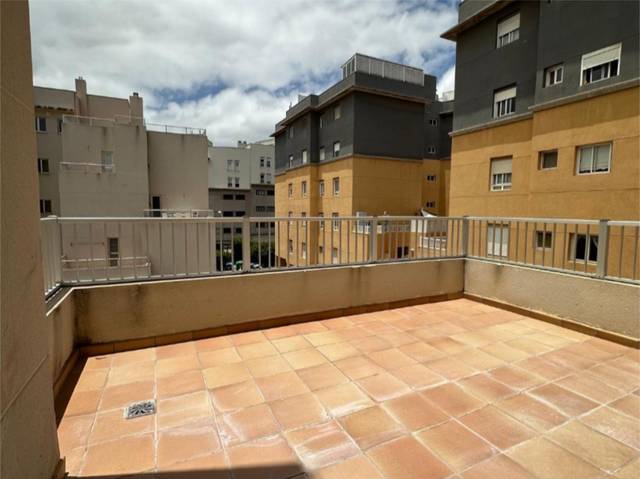 Piso en Venta en Calle Lomo la Plana, 4 en Siete Palmas