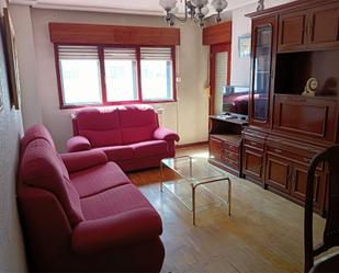 Sala d'estar de Pis en venda en León Capital 