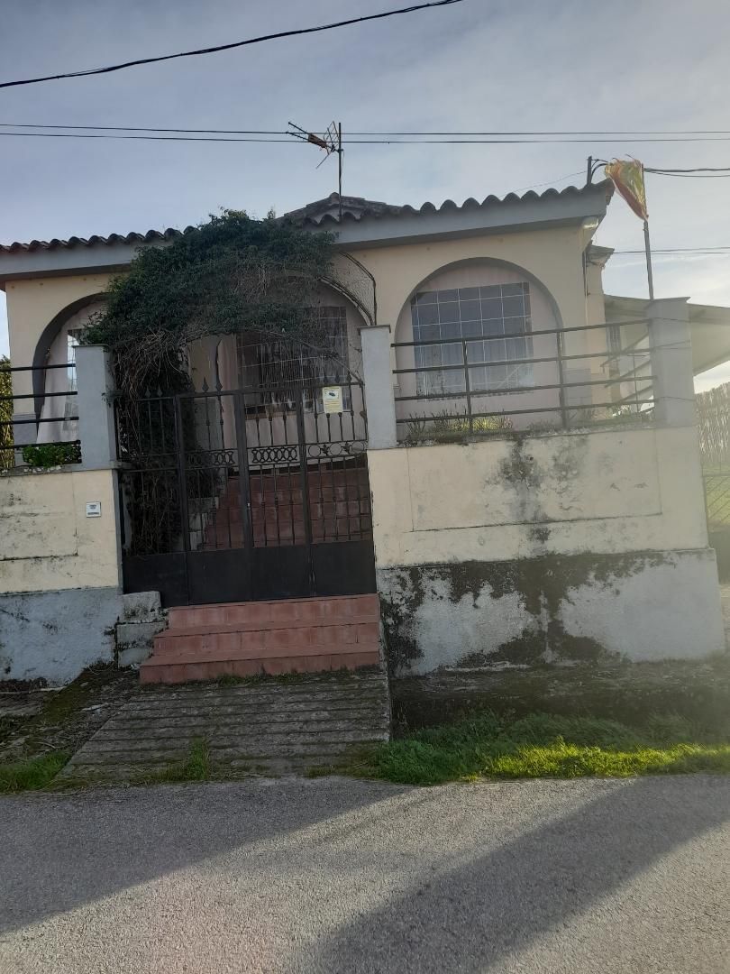 Außenansicht von Country house zum verkauf in Peraleda de la Mata mit Privatgarten und Terrasse