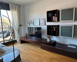 Sala d'estar de Pis de lloguer en Sant Cugat del Vallès amb Aire condicionat, Piscina i Balcó
