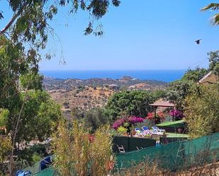 Jardí de Casa o xalet en venda en Mijas amb Aire condicionat, Terrassa i Piscina