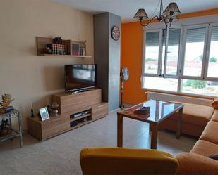 Living room of Flat for sale in Quintanar de la Orden  with Air Conditioner