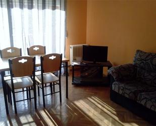 Living room of Flat to rent in Salamanca Capital  with Balcony