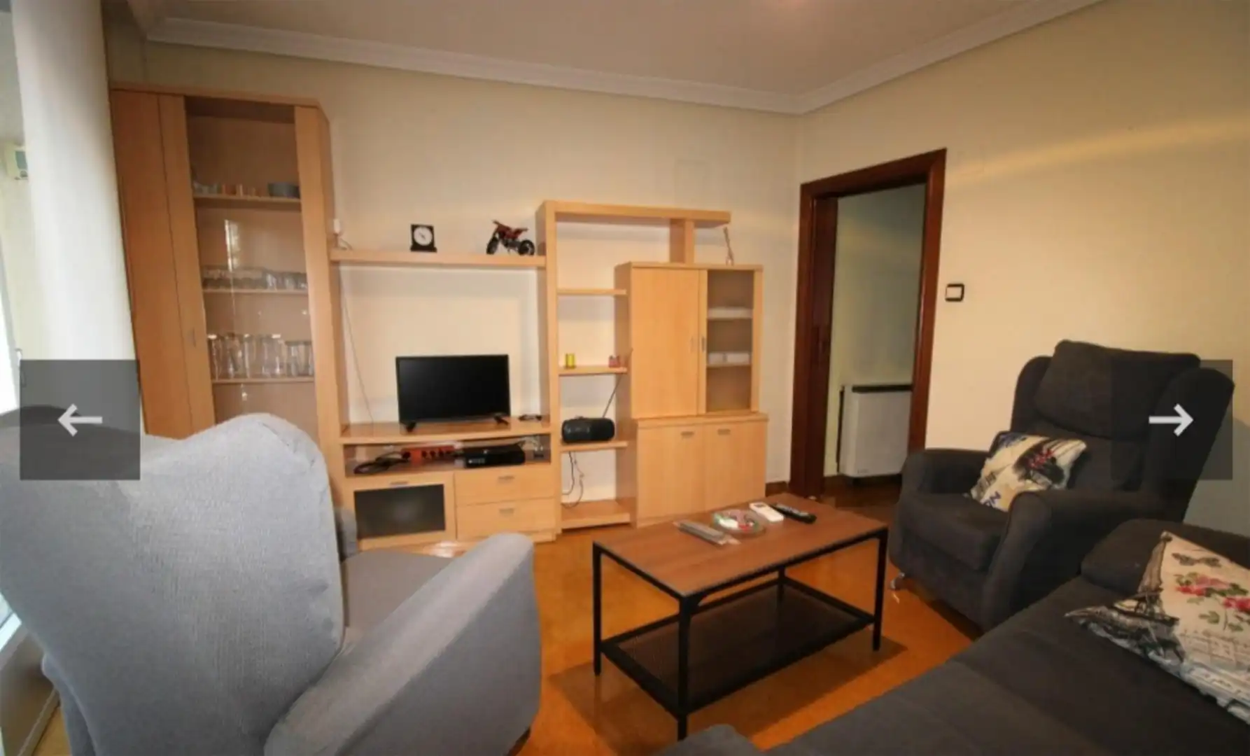 Flat for rent in Calle Pintores, 22, Vidal Living room of Flat for rent in Salamanca with Air Conditioner, Heating and Parquet flooring
