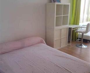 Bedroom of Flat to rent in La Pobla de Farnals