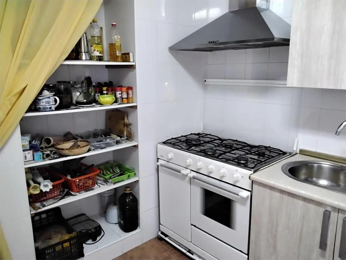 Cocina de Casa adosada en venta en Villanueva del Río y Minas con Aire acondicionado, Calefacción y Amueblado