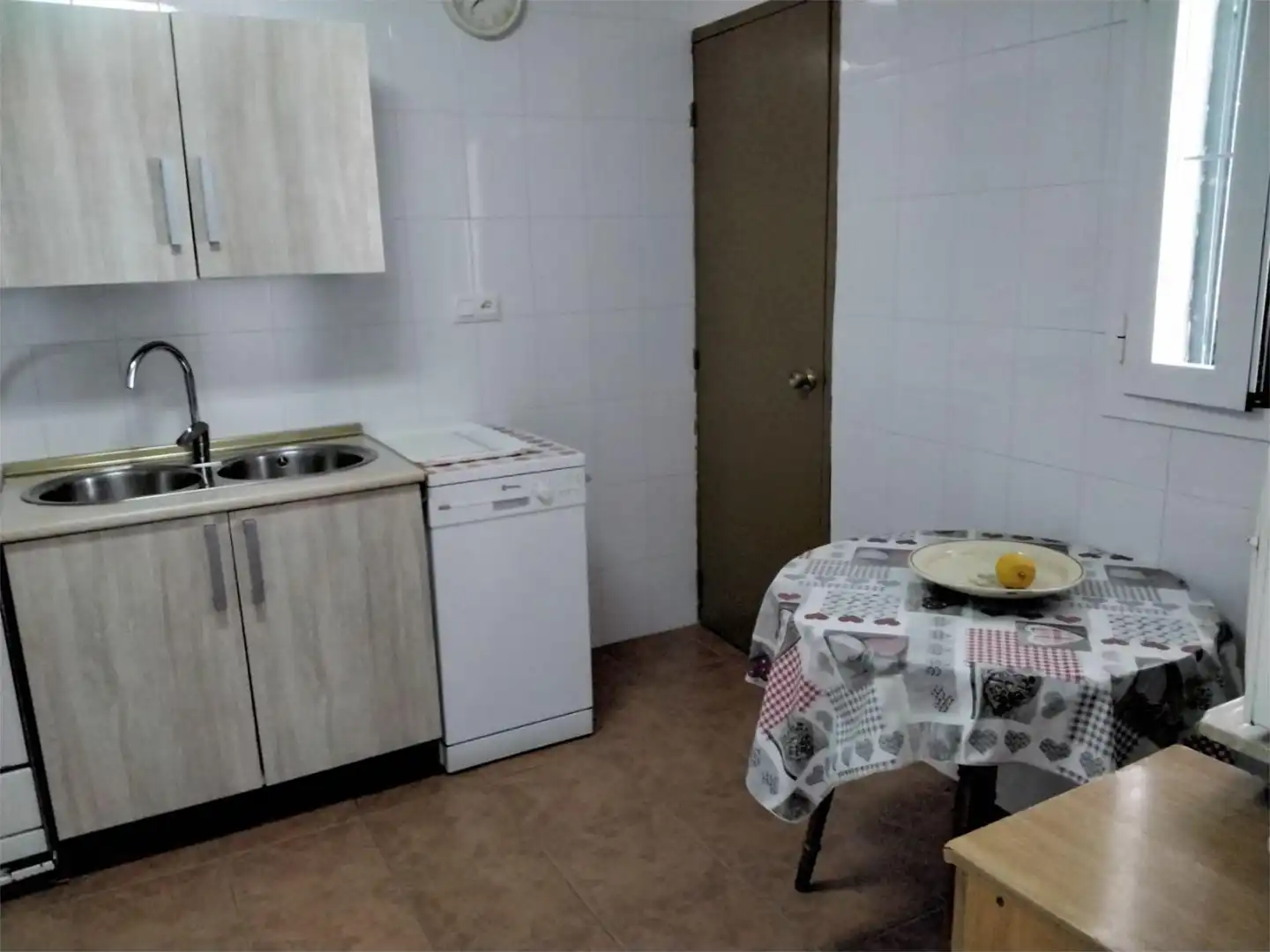 Cocina de Casa adosada en venta en Villanueva del Río y Minas con Aire acondicionado, Calefacción y Amueblado