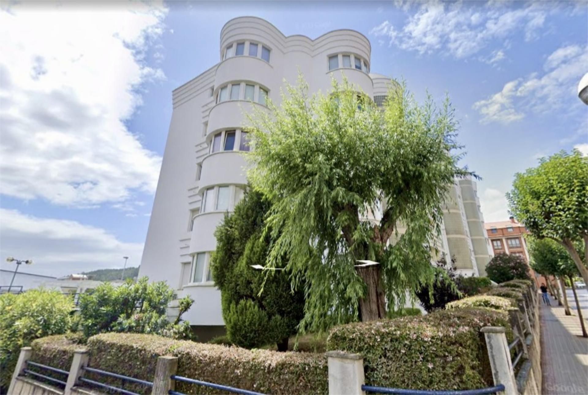 Exterior view of Flat to rent in Castro-Urdiales