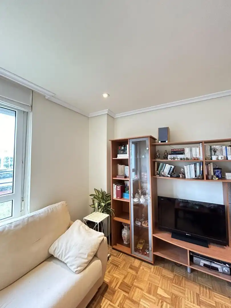 Wohnung zur Miete in Calle el Sable, 3, Playa Ostende Wohnzimmer von Wohnung zur Miete in Castro-Urdiales