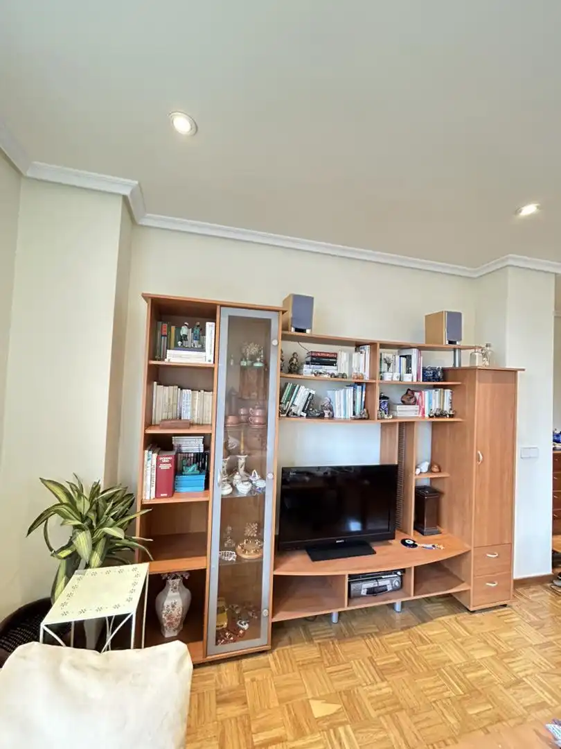 Wohnung zur Miete in Calle el Sable, 3, Playa Ostende Wohnzimmer von Wohnung zur Miete in Castro-Urdiales