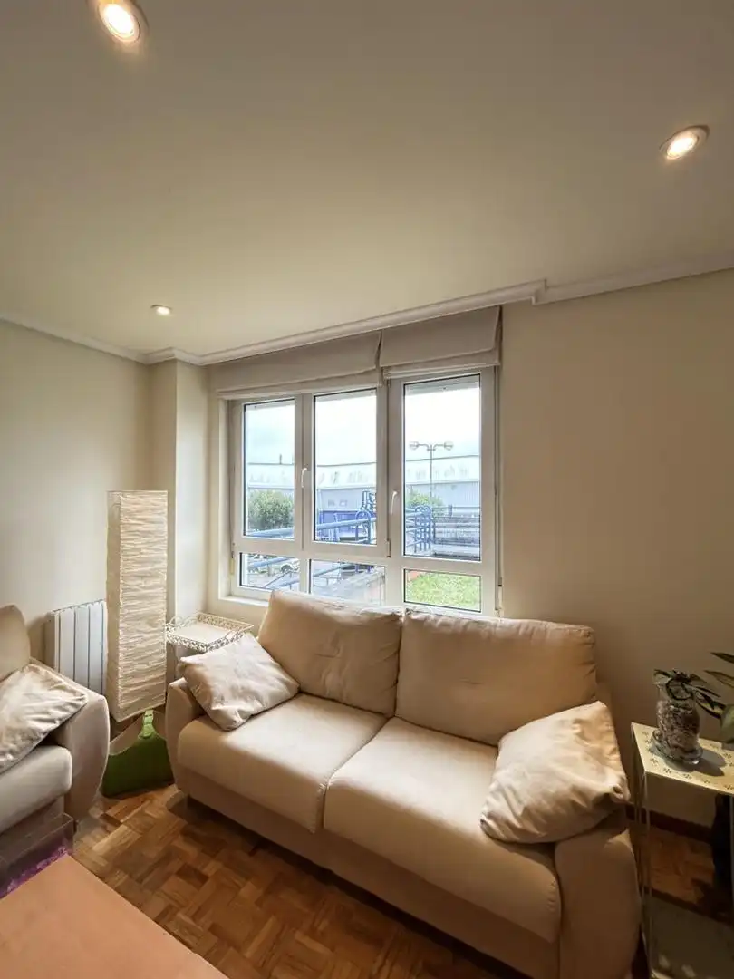 Wohnung zur Miete in Calle el Sable, 3, Playa Ostende Außenansicht von Wohnung zur Miete in Castro-Urdiales