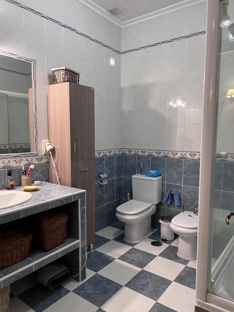 Bathroom of Single-family semi-detached for sale in Puebla de Sancho Pérez  with Air Conditioner, Heating and Private garden