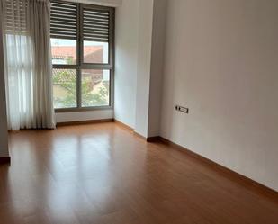 Bedroom of Flat to rent in Terrassa  with Air Conditioner and Balcony