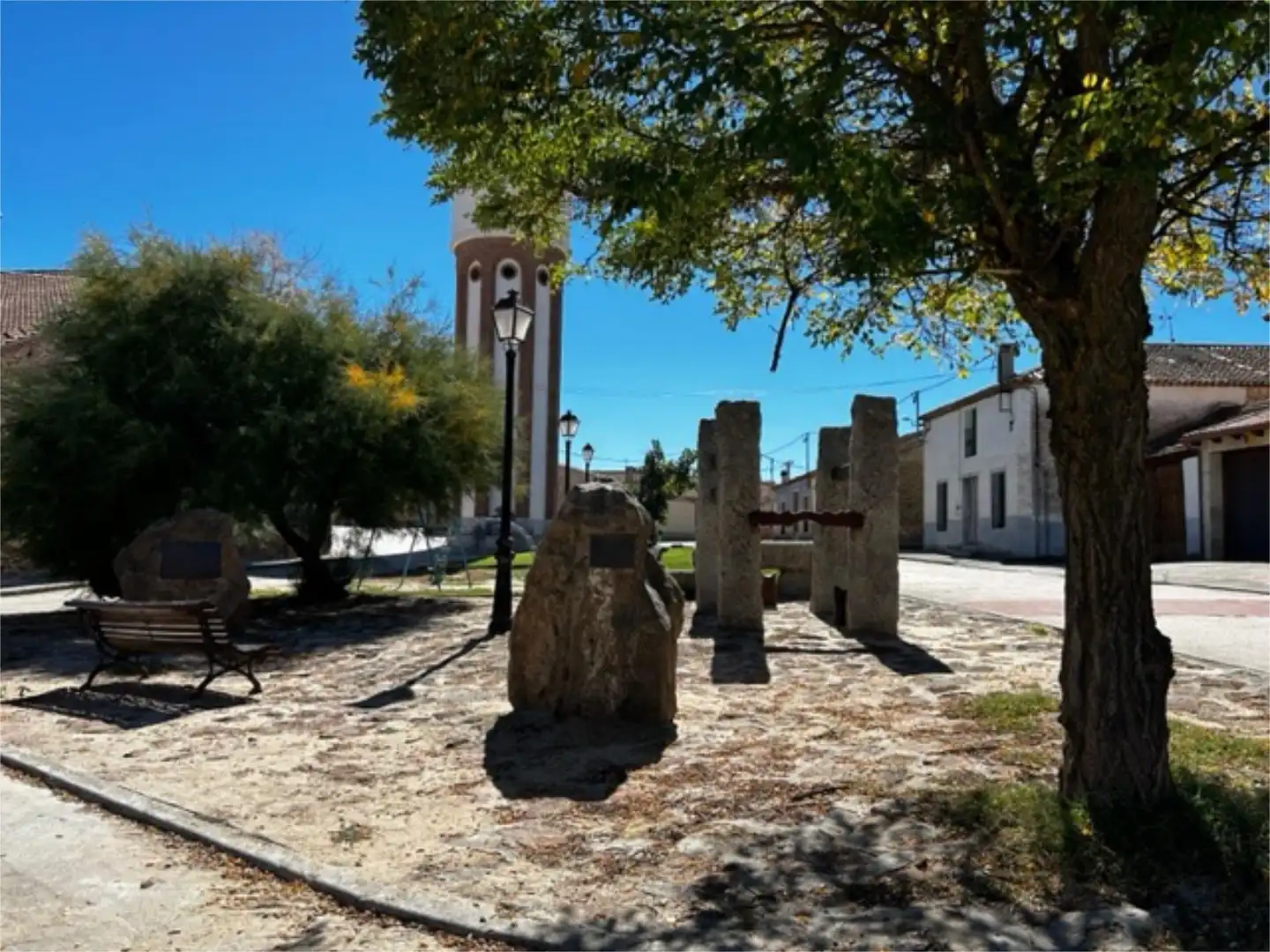 Casa adosada en venta en Calle Nueva, 2, Santa María la Real de Nieva Vista exterior de Casa adosada en venta en Santa María la Real de Nieva con Calefacción, Trastero y Amueblado
