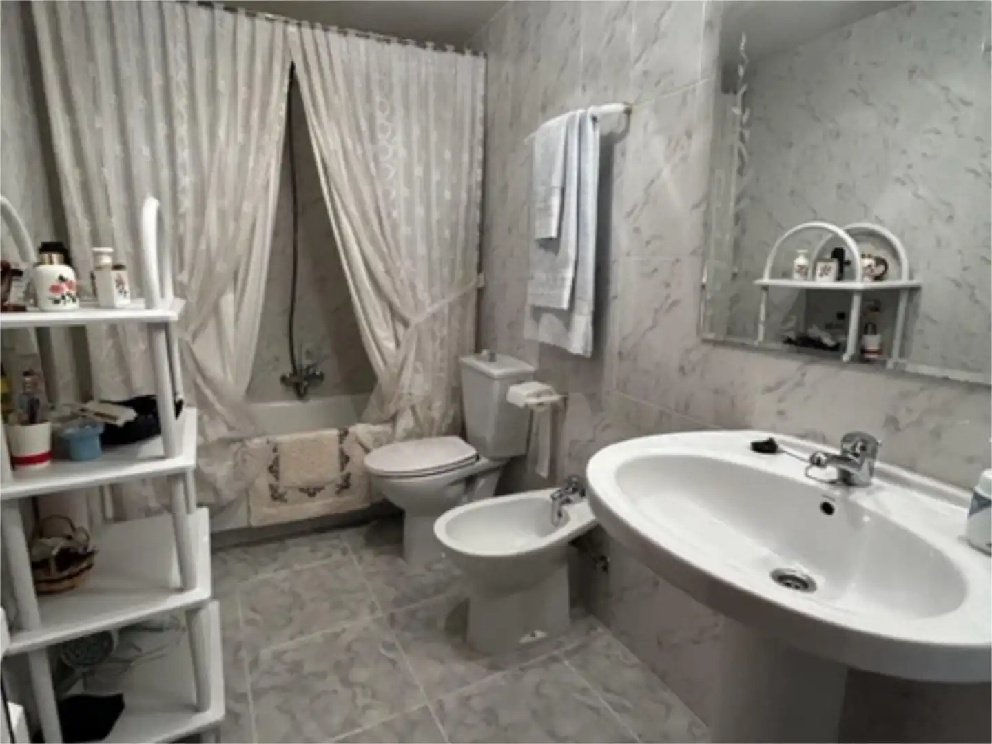 Casa adosada en venta en Calle Nueva, 2, Santa María la Real de Nieva Baño de Casa adosada en venta en Santa María la Real de Nieva con Calefacción, Trastero y Amueblado