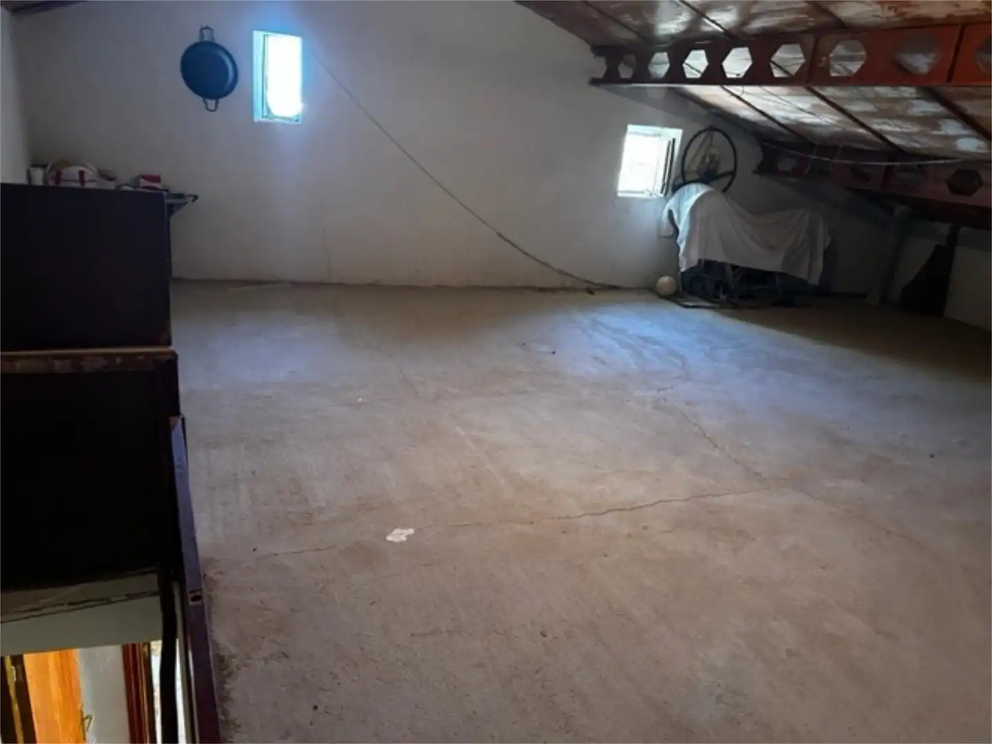 Casa adosada en venta en Calle Nueva, 2, Santa María la Real de Nieva Casa adosada en venta en Santa María la Real de Nieva con Calefacción, Trastero y Amueblado