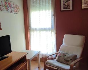 Dormitori de Apartament en venda en Puebla de Lillo