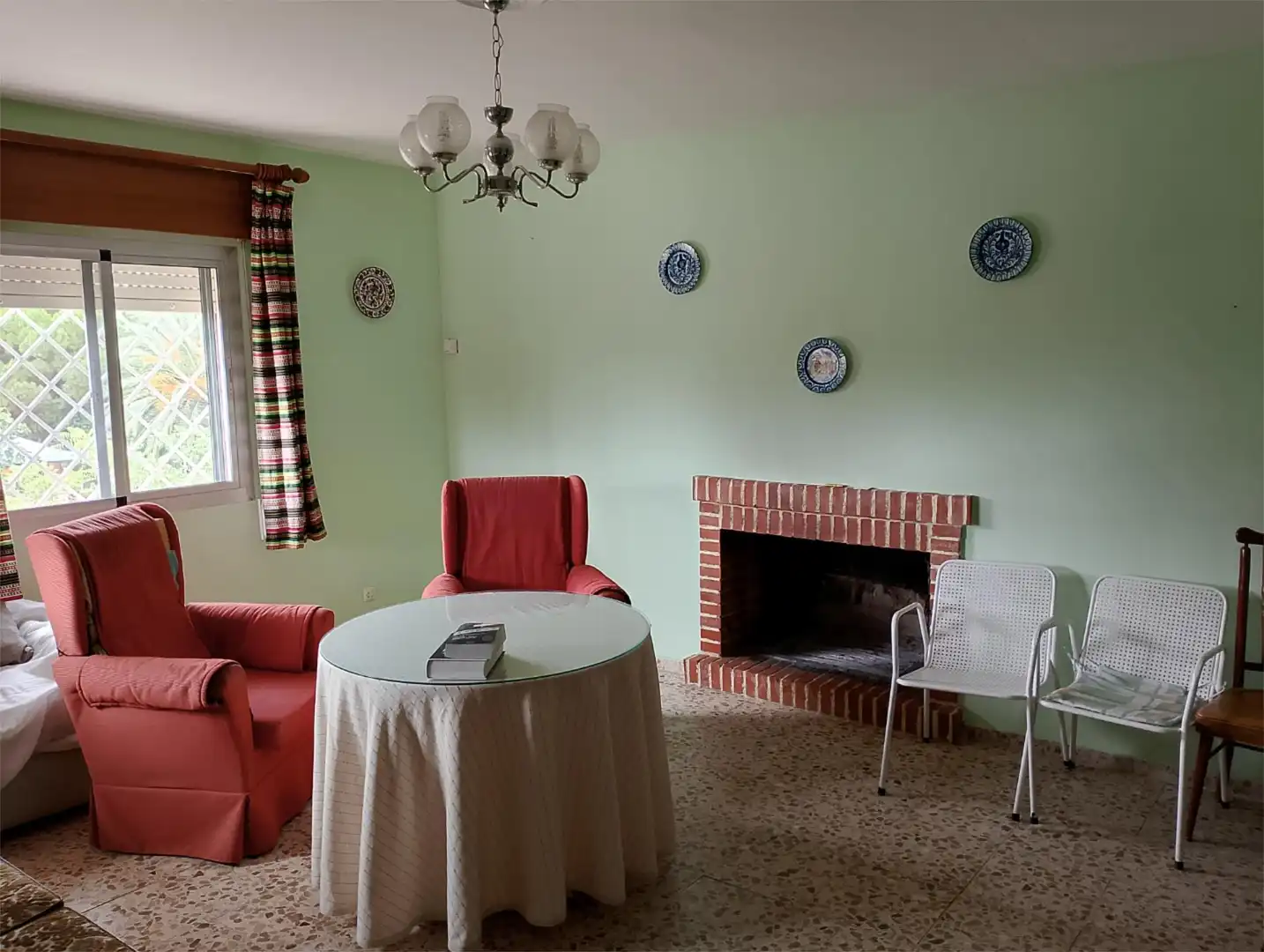 Sala de estar de Casa o chalet en venta en Malpartida de Cáceres con Terraza, Piscina y Balcón