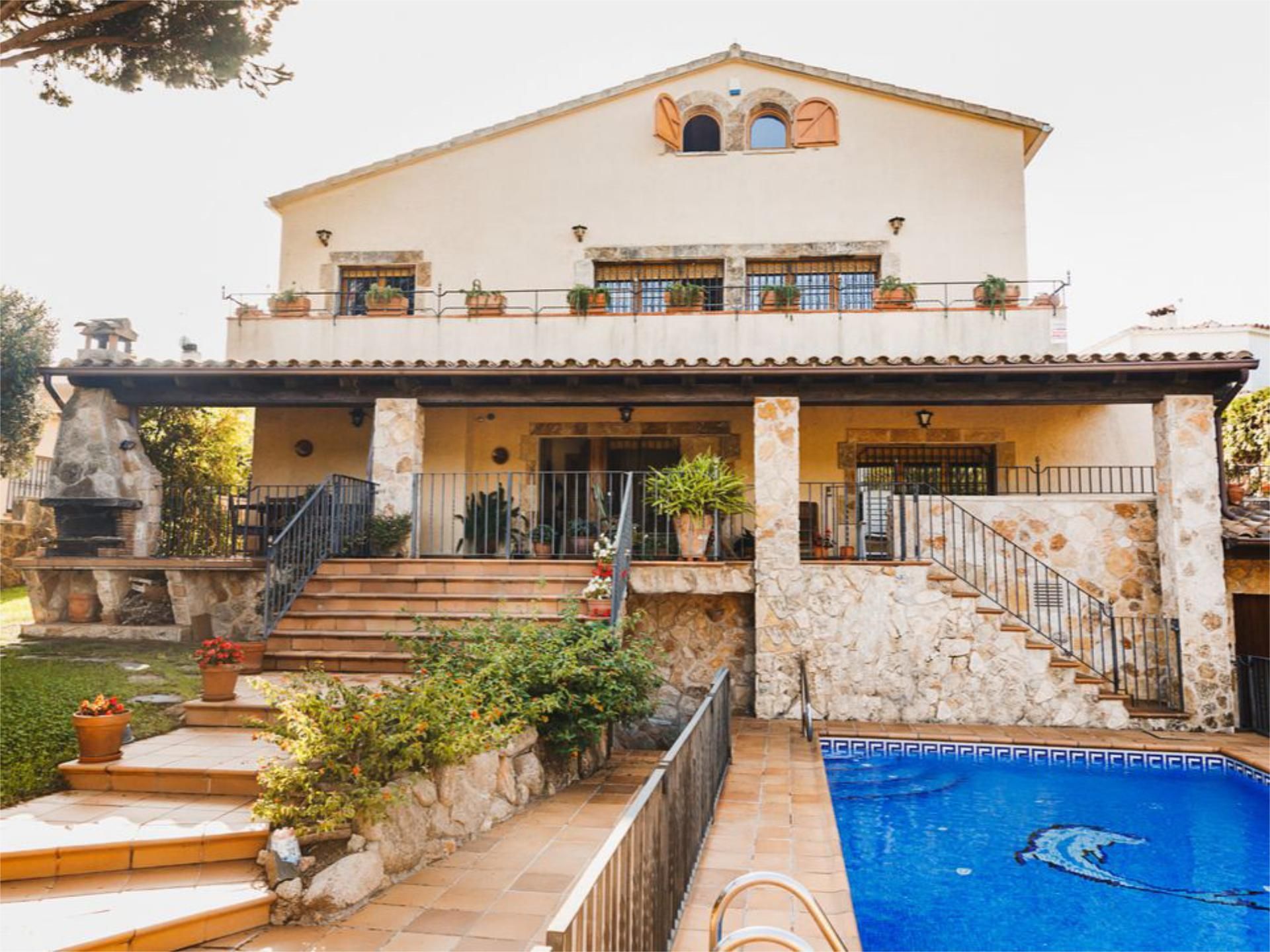 Exterior view of House or chalet for sale in Castell-Platja d'Aro  with Terrace and Swimming Pool