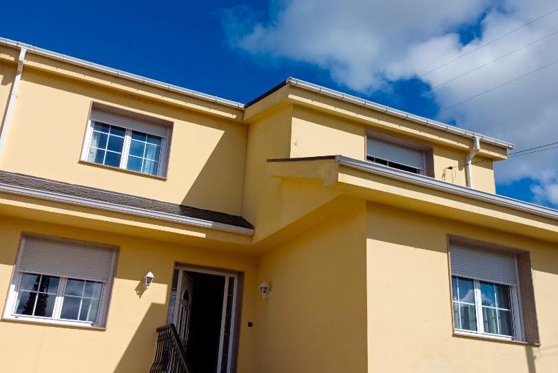 Casa o xalet en venda a Calle Reverendo Gundi, 899, Flores de Sil - La Placa, León - imatge 1 Foto 1 de Casa o xalet en venda a Calle Reverendo Gundi, 899, Flores de Sil - La Placa, León