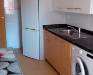 Kitchen of Flat to rent in Valverde de la Virgen