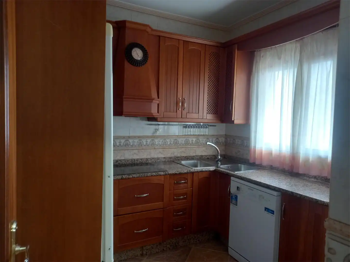Kitchen of Detached homes for sale in Mengíbar  with Air Conditioner, Heating and Parquet flooring